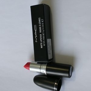 Matte Lipstick